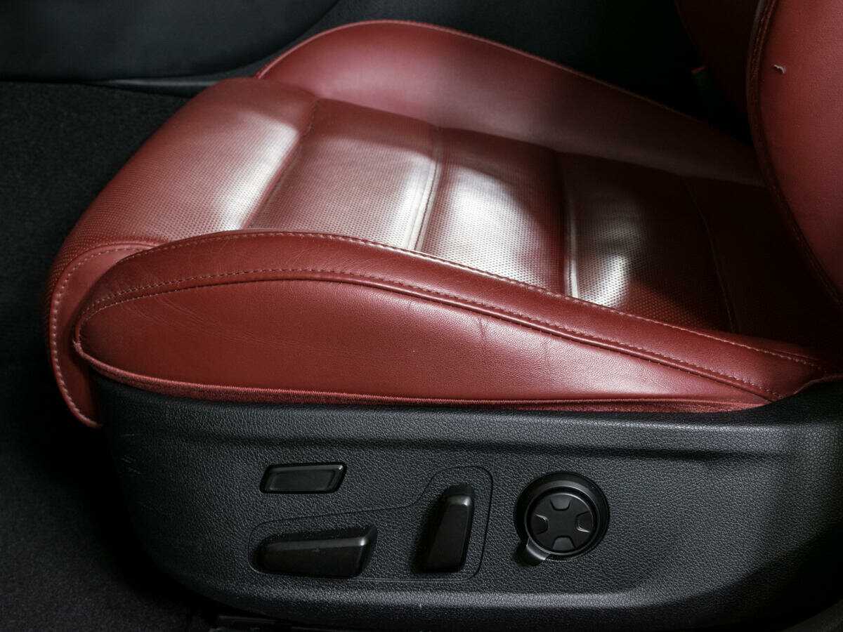 Kia Stinger с пробегом — 2018 год. Фото: #11