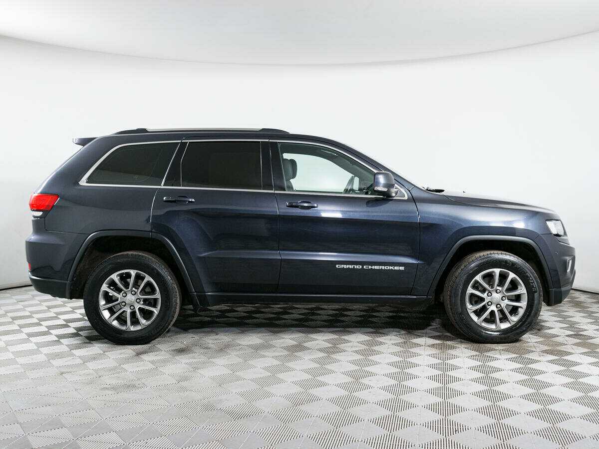 Jeep Grand Cherokee с пробегом — 2016 год. Фото: #3