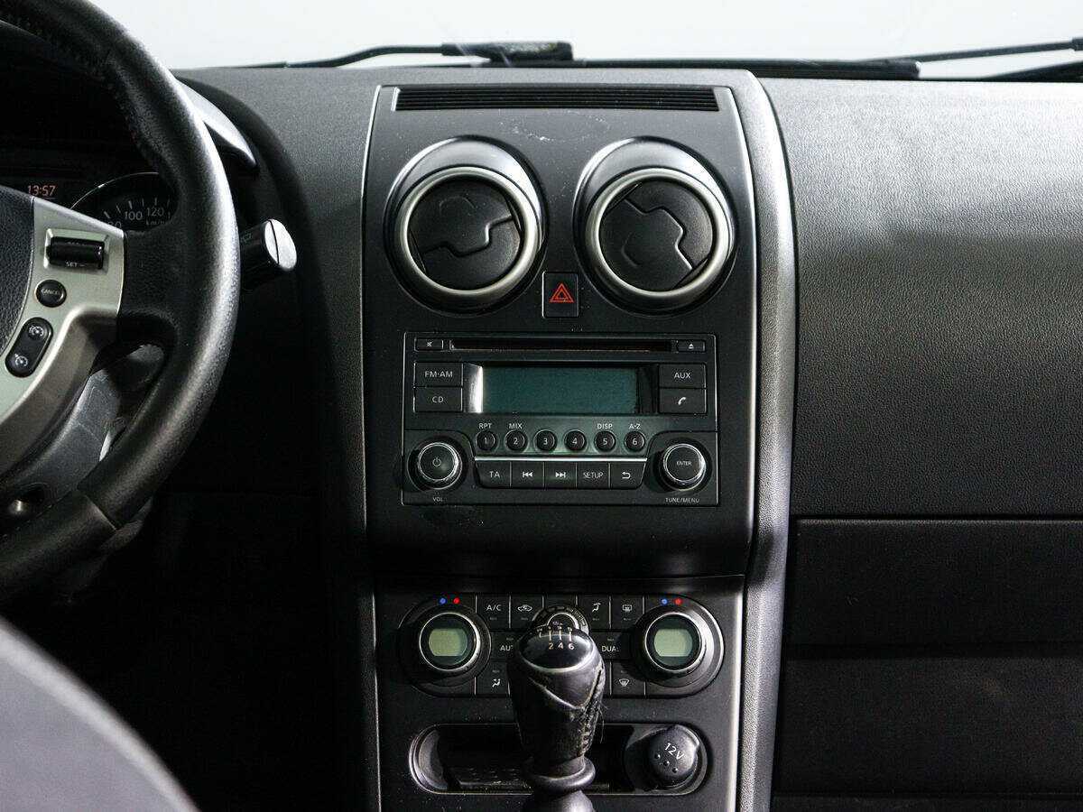 Nissan Qashqai+2 с пробегом — 2010 год. Фото: #10