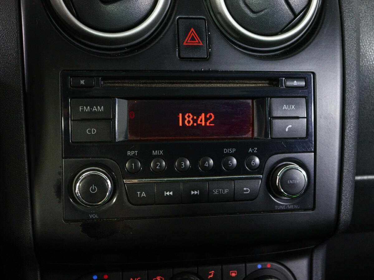 Nissan Qashqai+2 с пробегом — 2010 год. Фото: #15