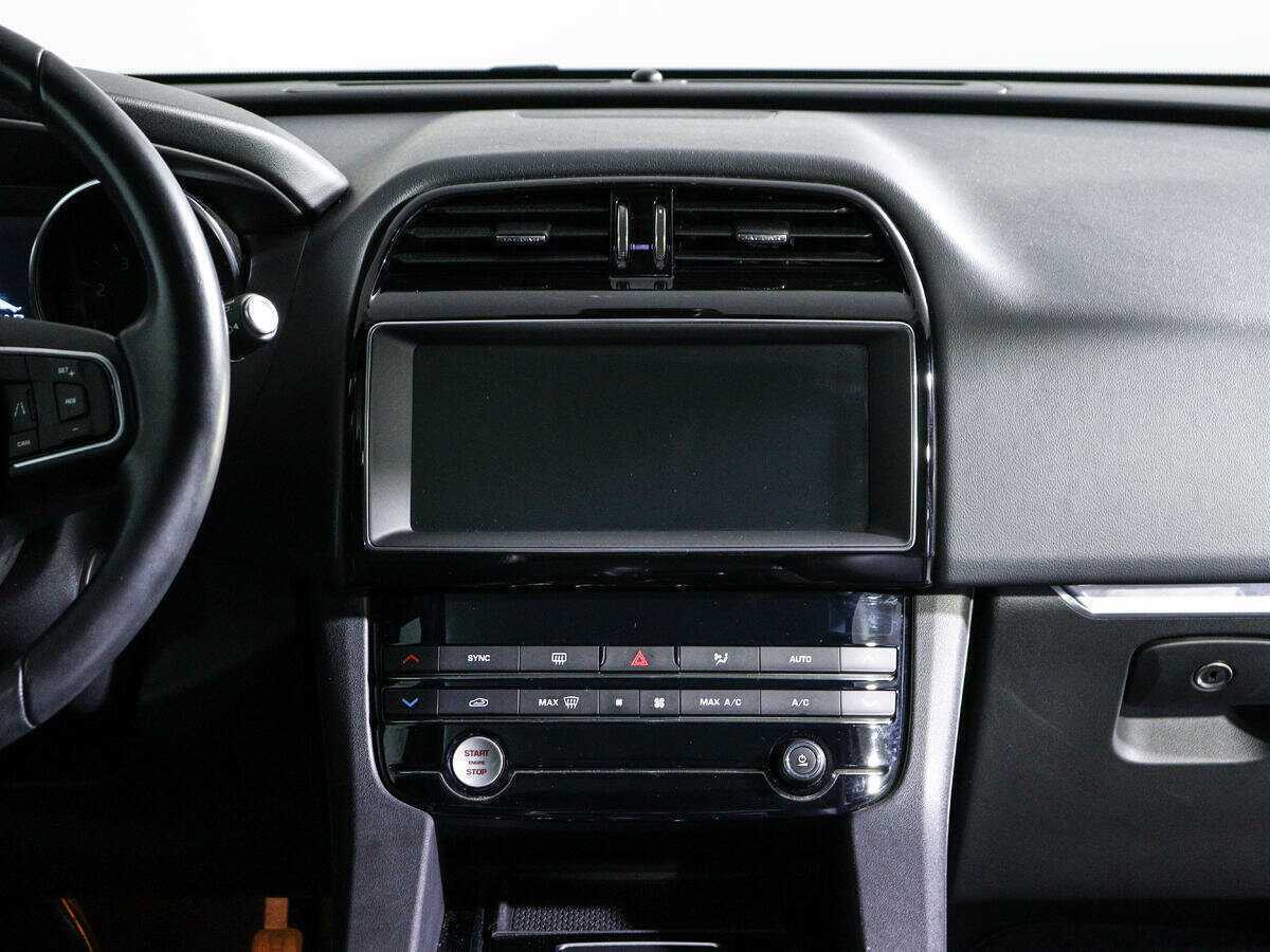 Jaguar F-Pace с пробегом — 2020 год. Фото: #10