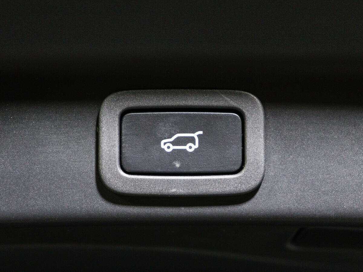 Jaguar F-Pace с пробегом — 2020 год. Фото: #13