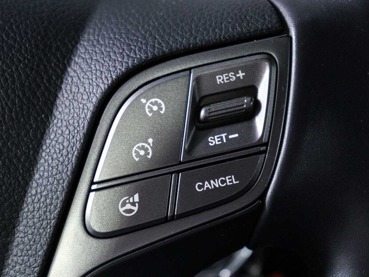 Hyundai Santa Fe с пробегом — 2015 год. Фото: #17