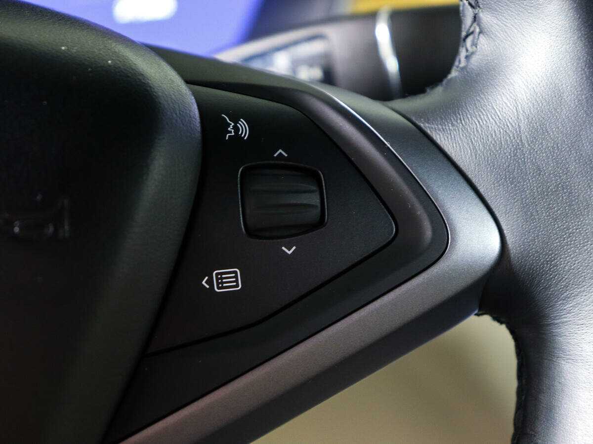 Tesla Model X с пробегом — 2019 год. Фото: #24