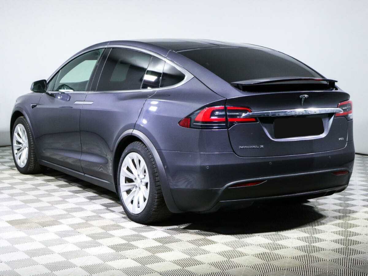 Tesla Model X с пробегом — 2018 год. Фото: #5