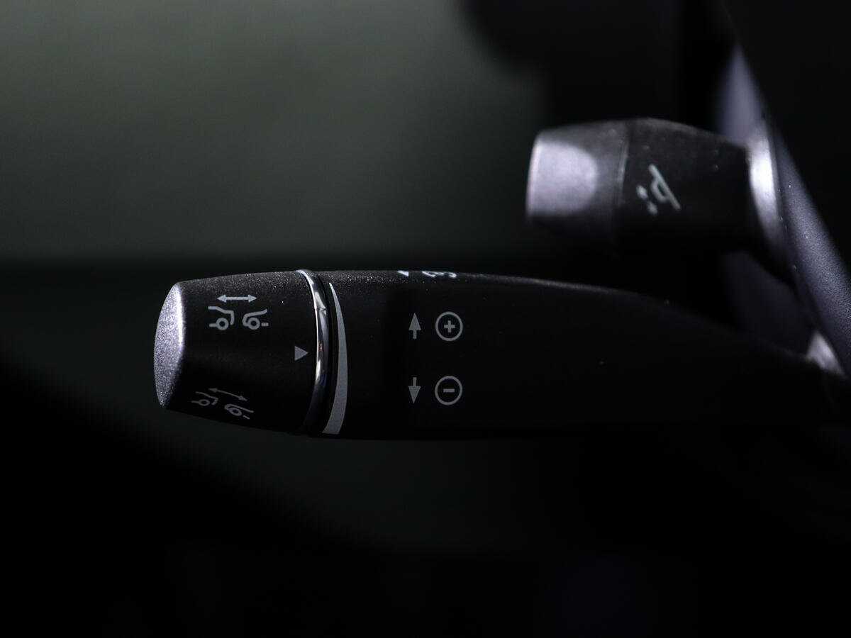 Tesla Model X с пробегом — 2020 год. Фото: #20