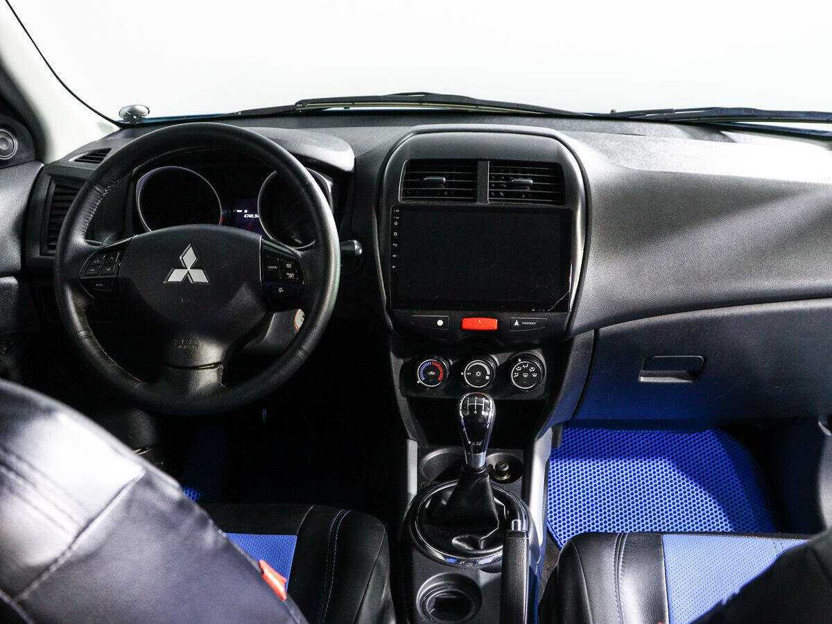 Mitsubishi ASX с пробегом — 2011 год. Фото: #9