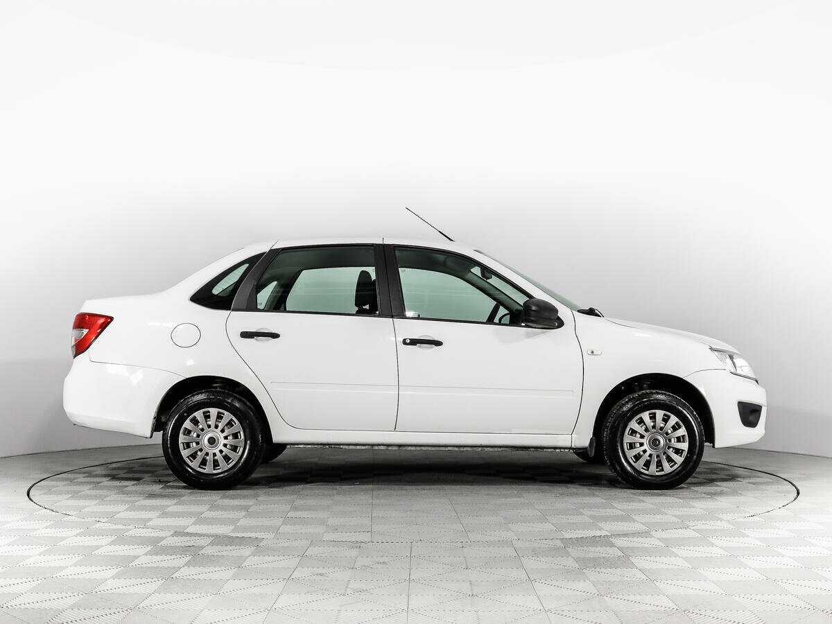 Lada (ВАЗ) Granta с пробегом — 2018 год. Фото: #3