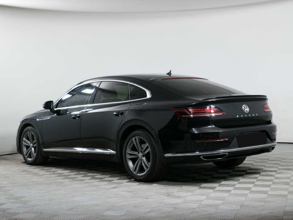 Volkswagen Arteon с пробегом — 2018 год. Фото: #6