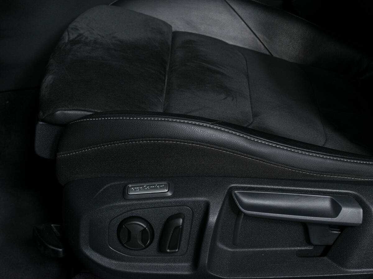 Volkswagen Arteon с пробегом — 2018 год. Фото: #17