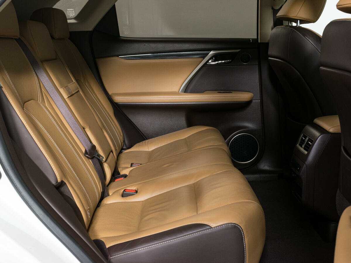 Lexus RX с пробегом — 2017 год. Фото: #10