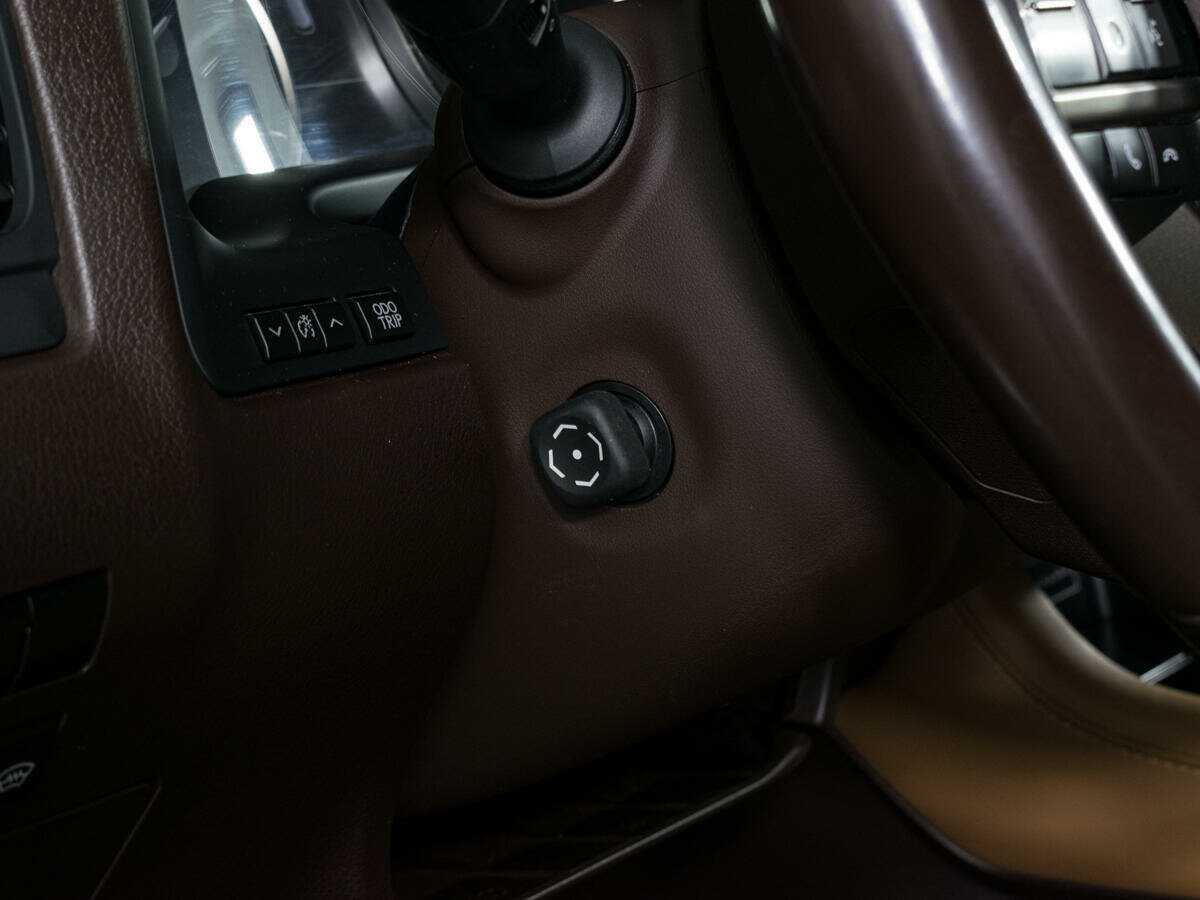 Lexus RX с пробегом — 2017 год. Фото: #14