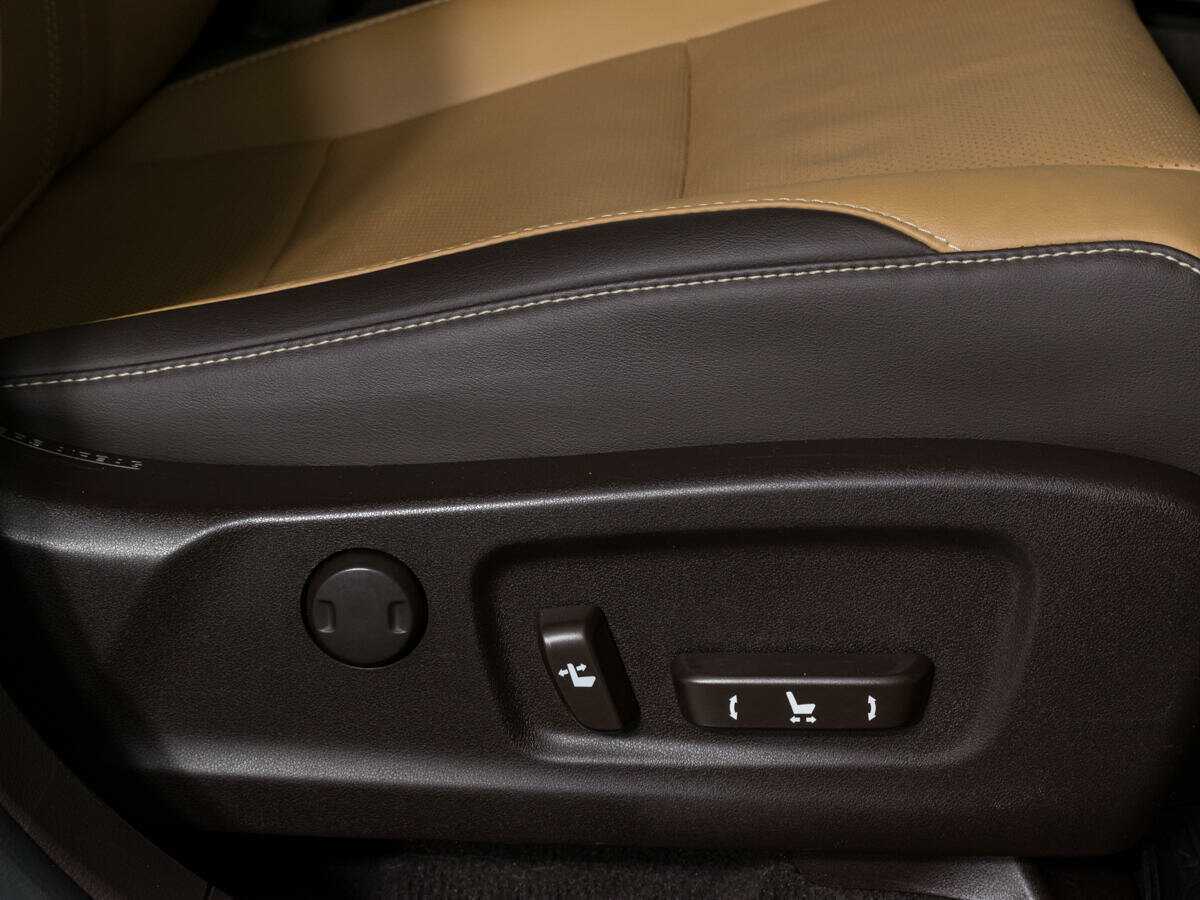 Lexus RX с пробегом — 2017 год. Фото: #19