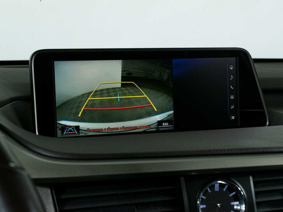 Lexus RX с пробегом — 2017 год. Фото: #20