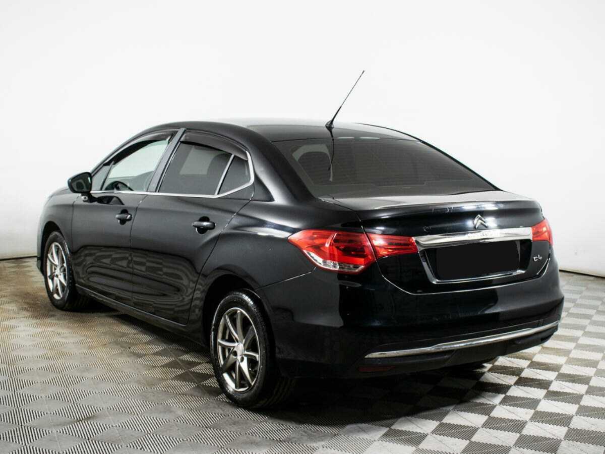Citroen C4 с пробегом — 2018 год. Фото: #5