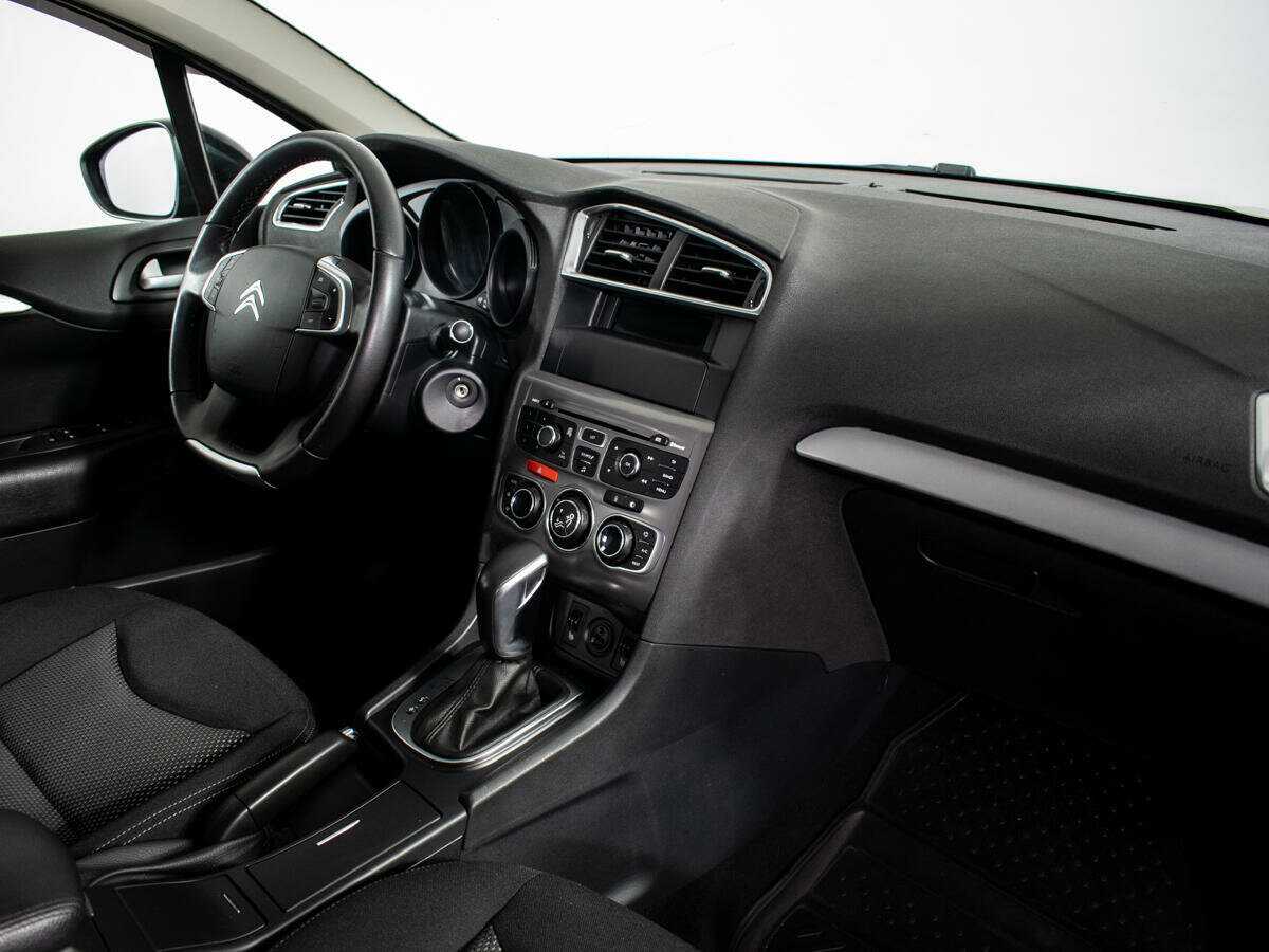 Citroen C4 с пробегом — 2018 год. Фото: #6