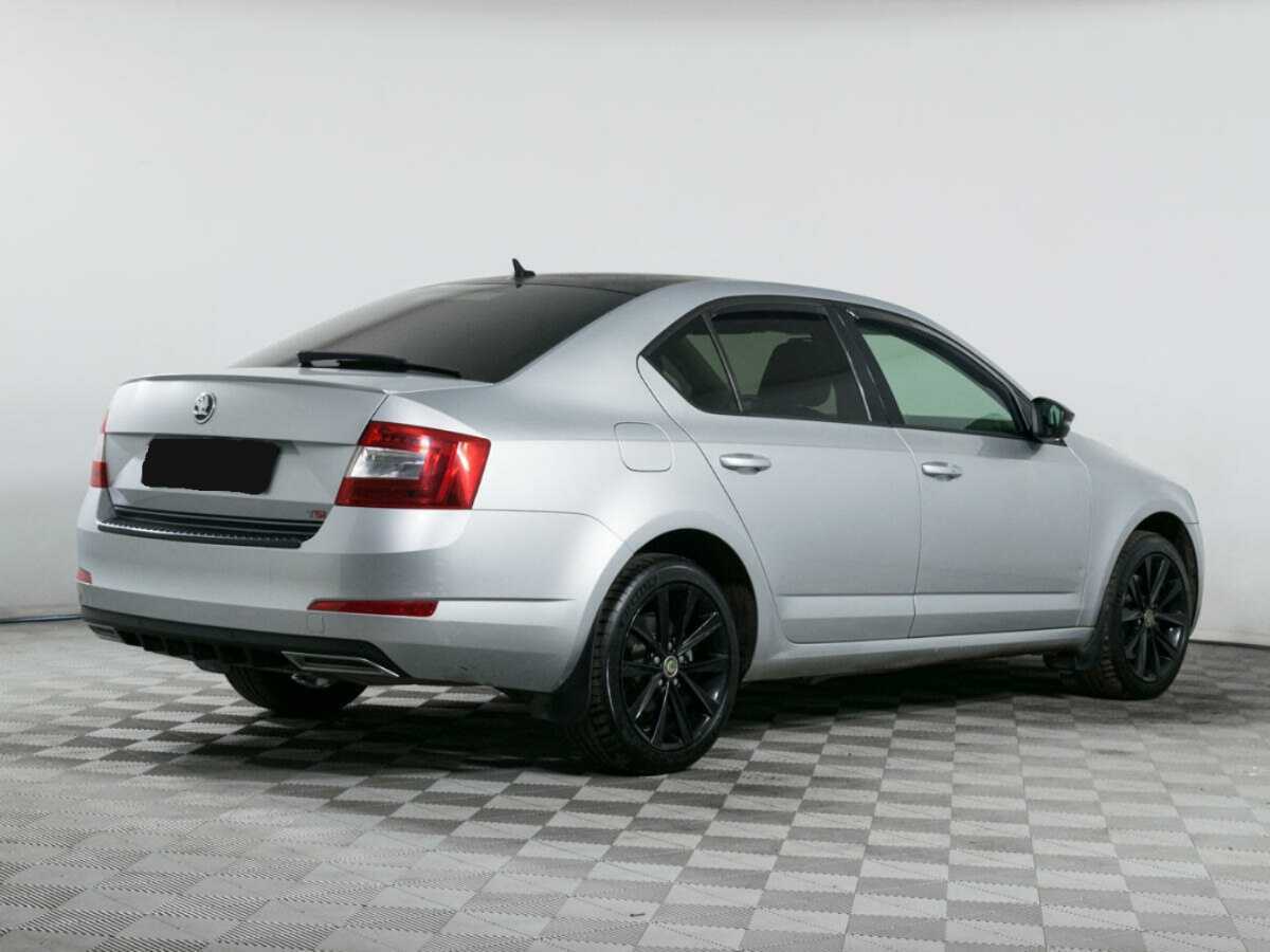 Skoda Octavia с пробегом — 2013 год. Фото: #4