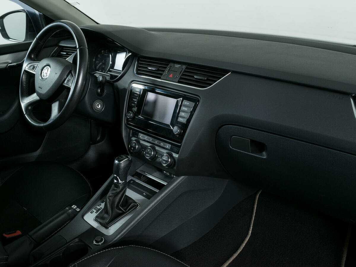 Skoda Octavia с пробегом — 2013 год. Фото: #8
