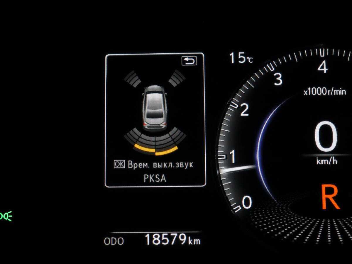 Lexus ES с пробегом — 2019 год. Фото: #28