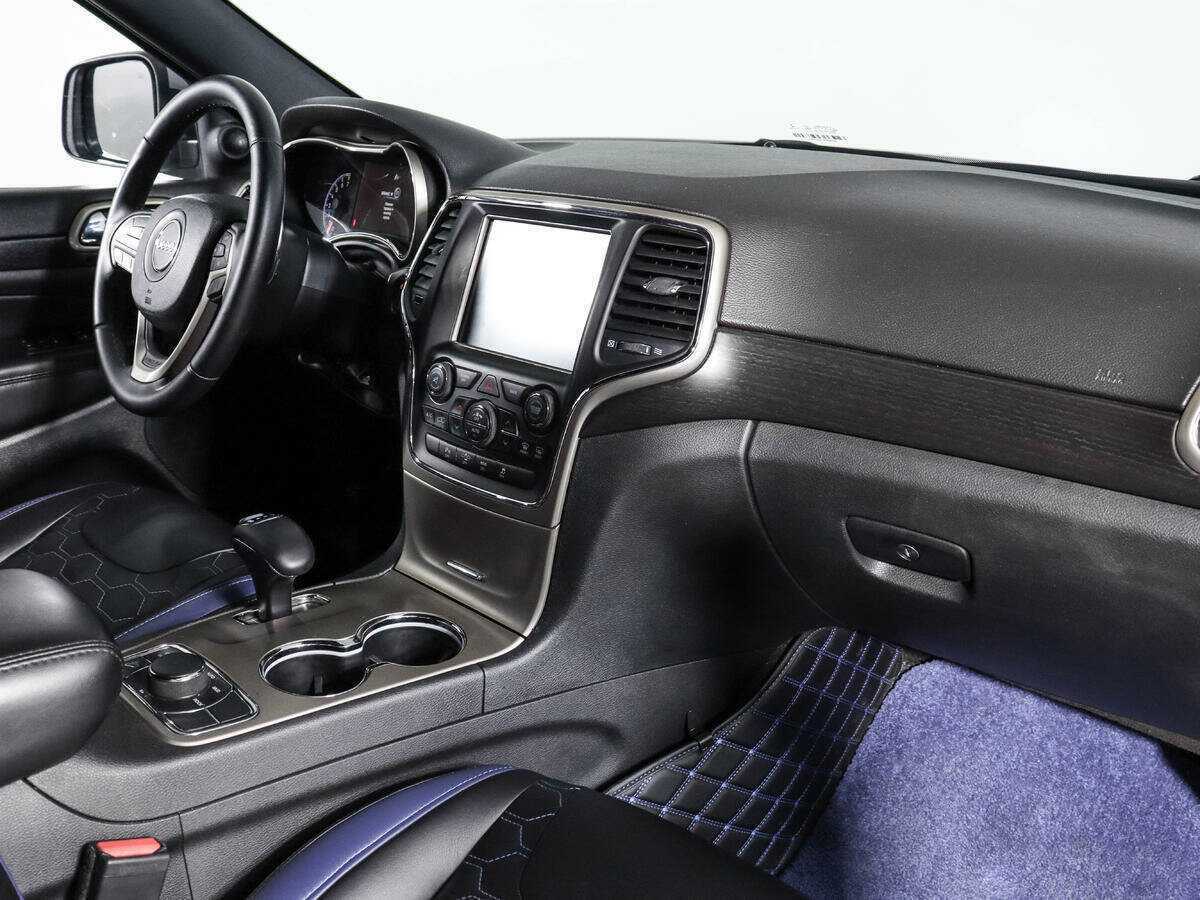 Jeep Grand Cherokee с пробегом — 2013 год. Фото: #6