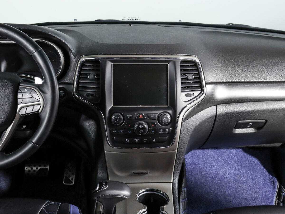 Jeep Grand Cherokee с пробегом — 2013 год. Фото: #10