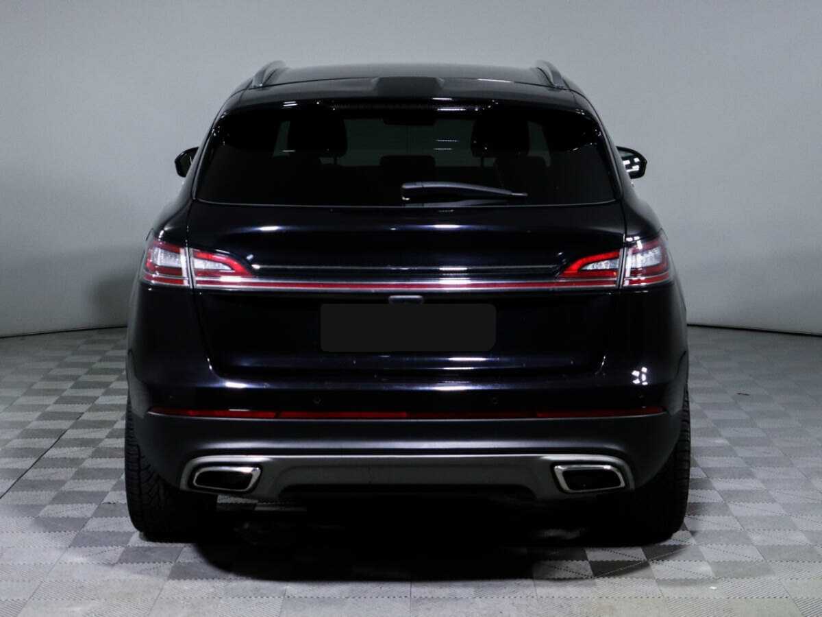 Lincoln Nautilus с пробегом — 2019 год. Фото: #4