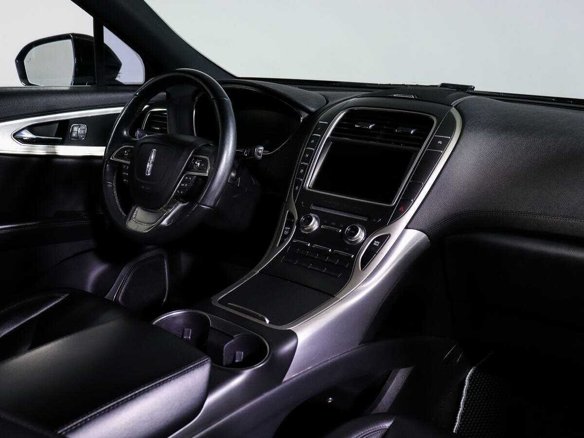 Lincoln Nautilus с пробегом — 2019 год. Фото: #7