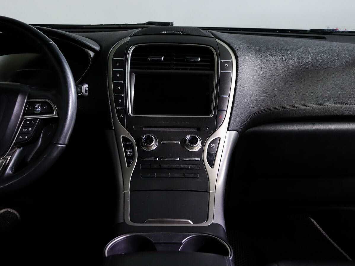 Lincoln Nautilus с пробегом — 2019 год. Фото: #10