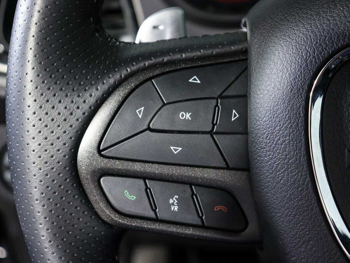 Dodge Challenger с пробегом — 2022 год. Фото: #19