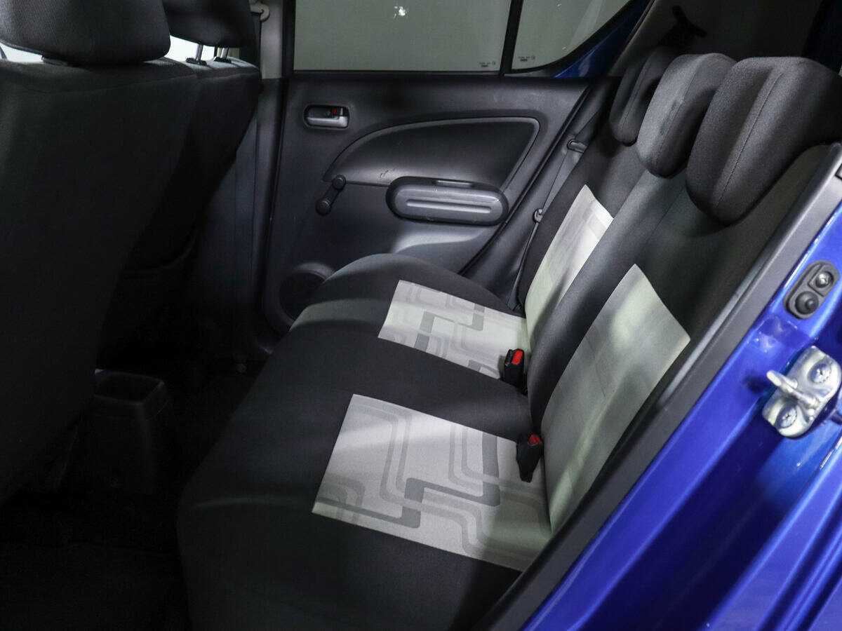 Suzuki Splash с пробегом — 2011 год. Фото: #7