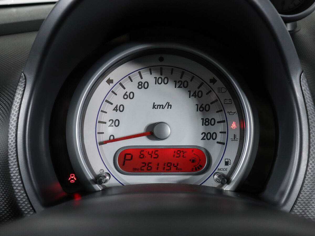 Suzuki Splash с пробегом — 2011 год. Фото: #8