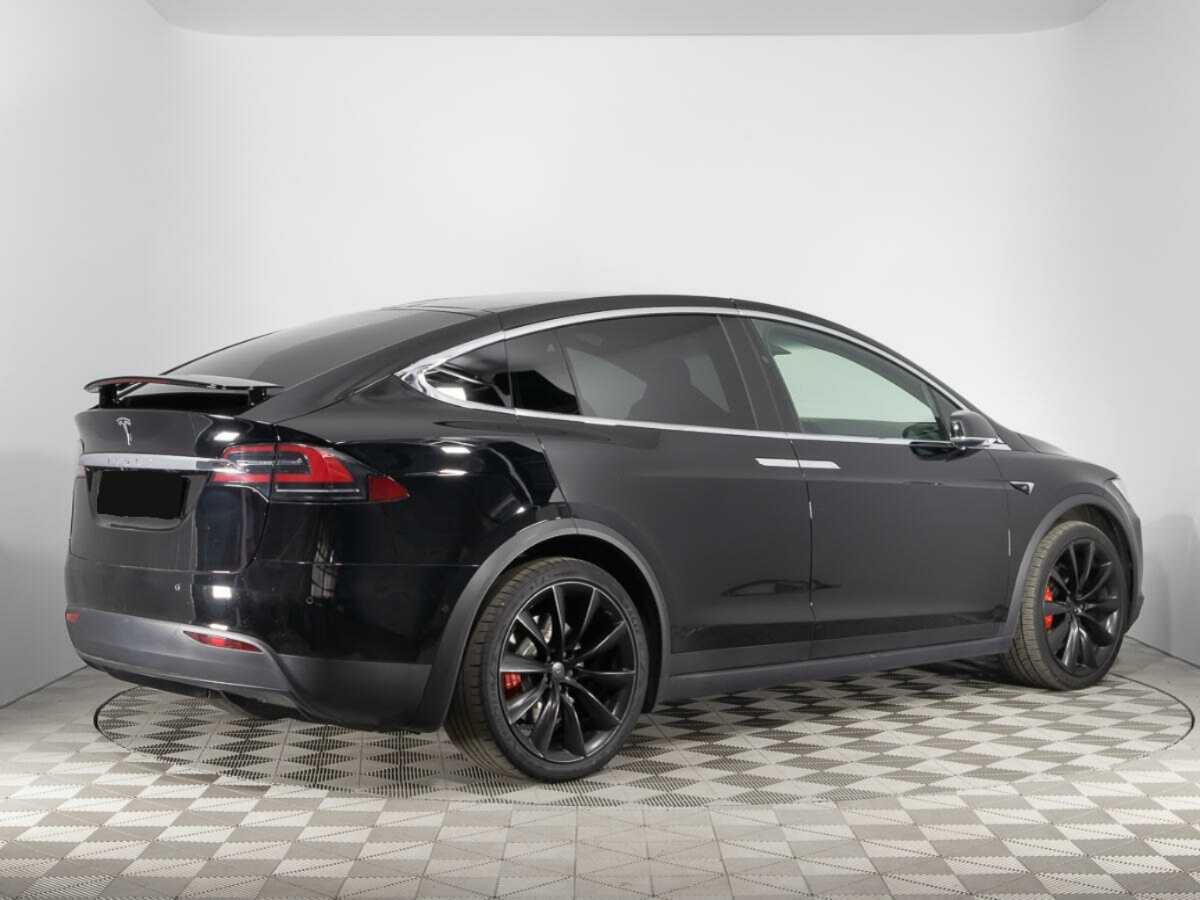 Tesla Model X с пробегом — 2020 год. Фото: #4