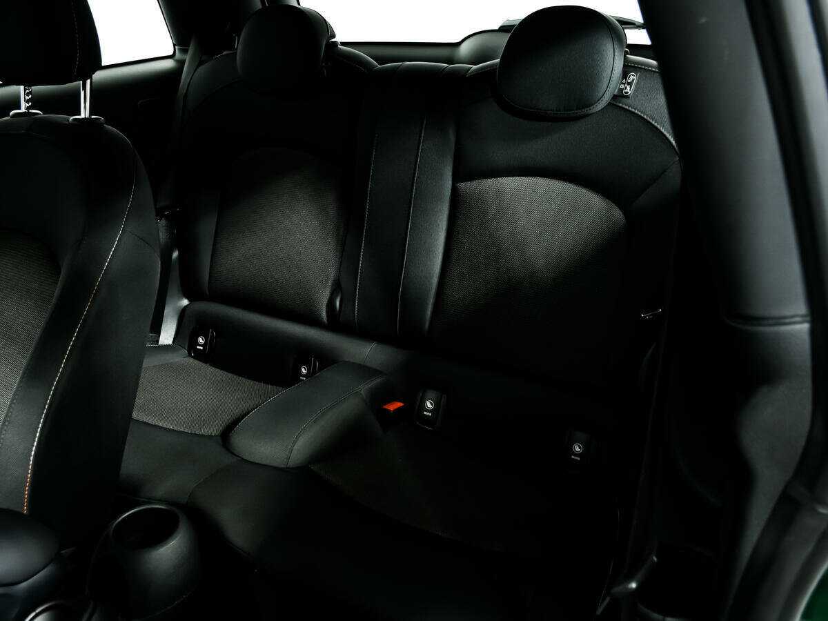 Mini Hatch с пробегом — 2021 год. Фото: #11