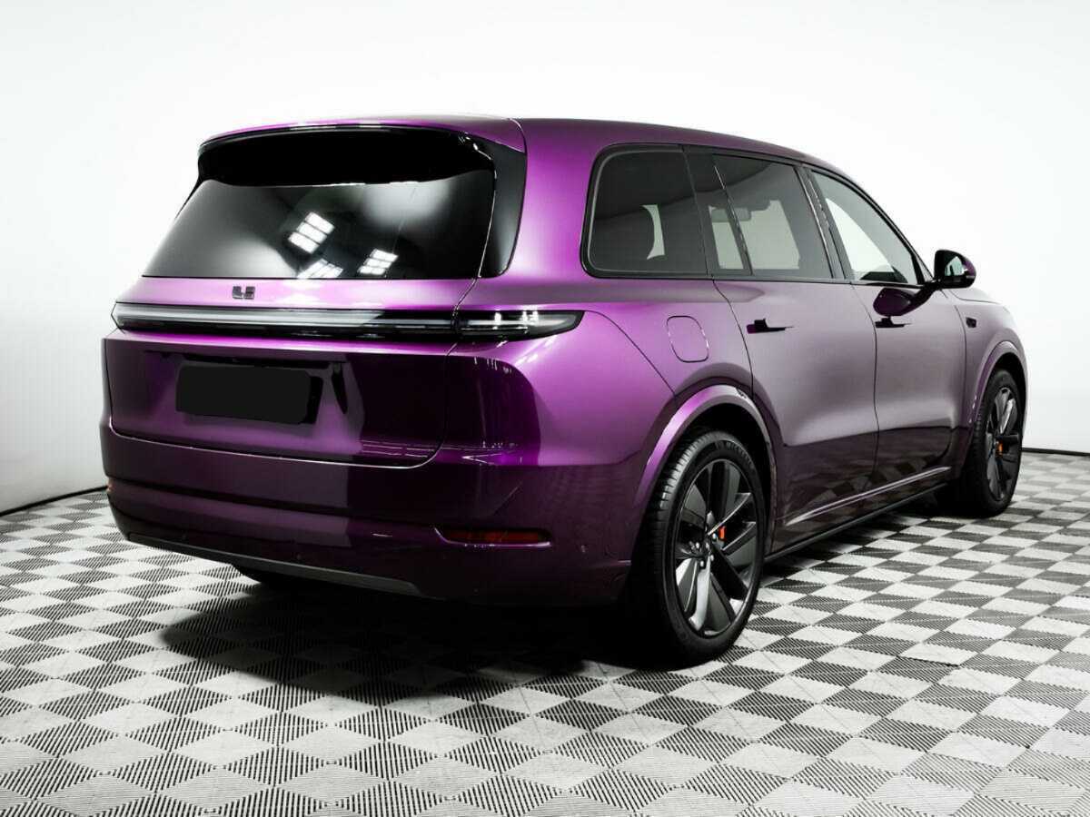 LiXiang L9 с пробегом — 2023 год. Фото: #4