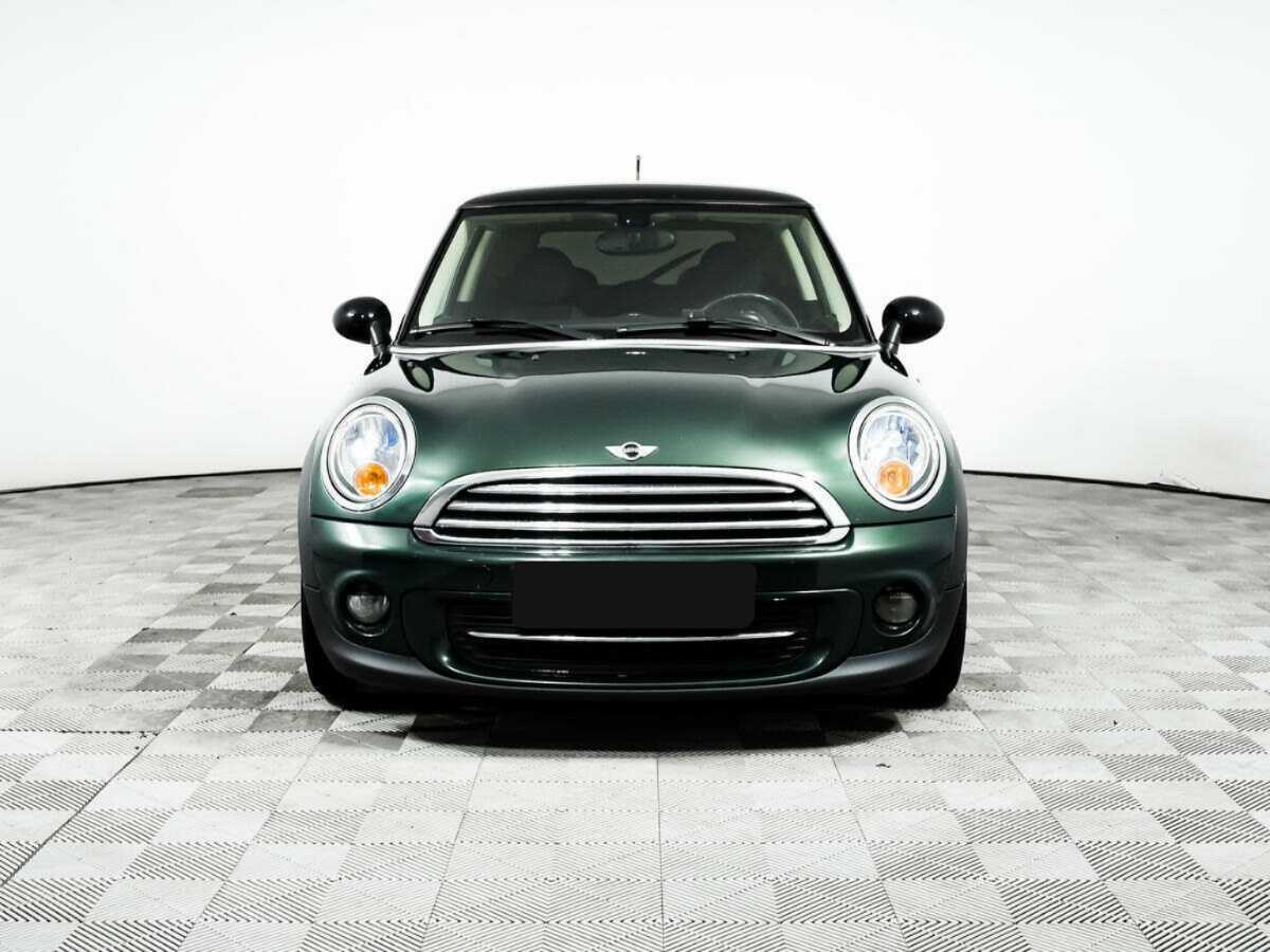 Mini Hatch с пробегом — 2013 год. Фото: #1