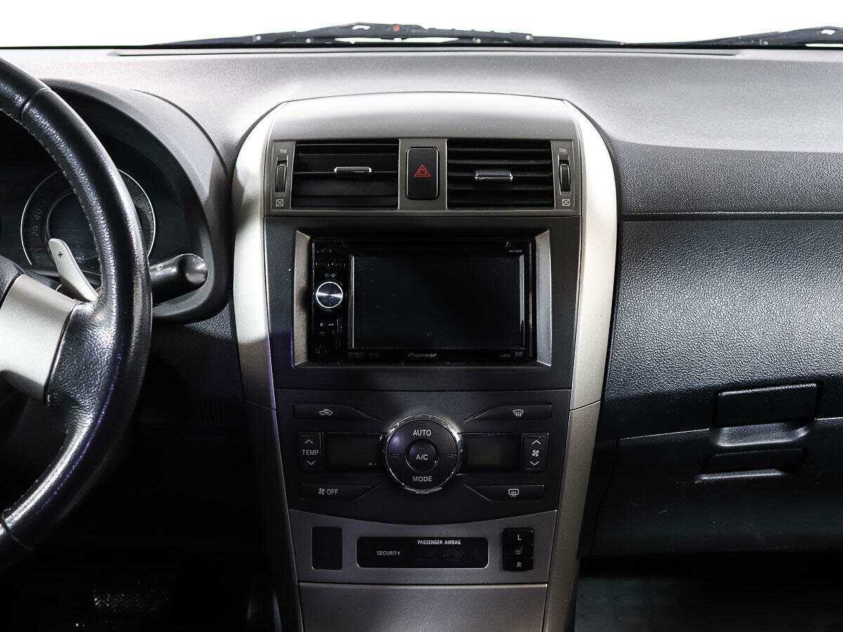 Toyota Corolla с пробегом — 2008 год. Фото: #12