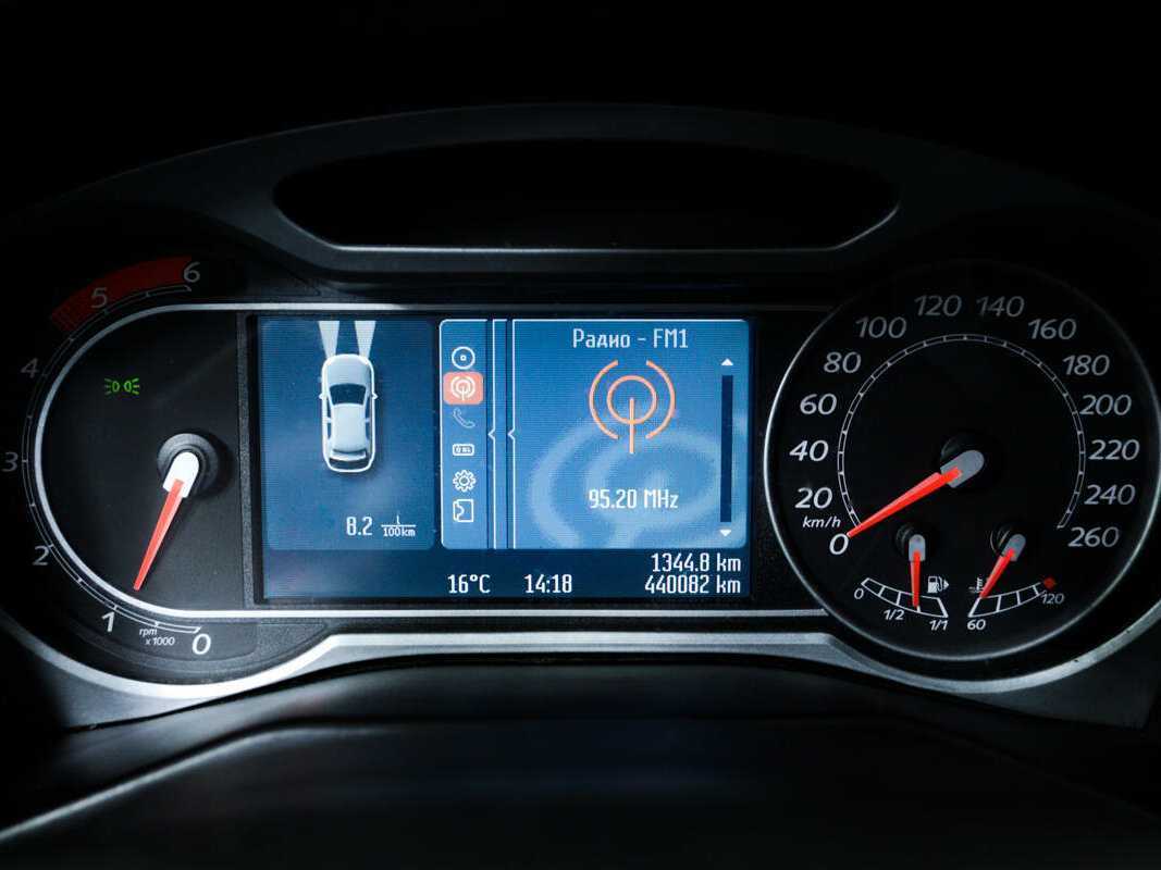 Ford Mondeo с пробегом — 2008 год. Фото: #7