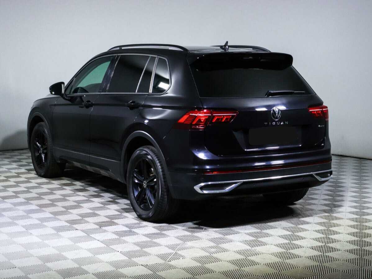 Volkswagen Tiguan с пробегом — 2021 год. Фото: #5