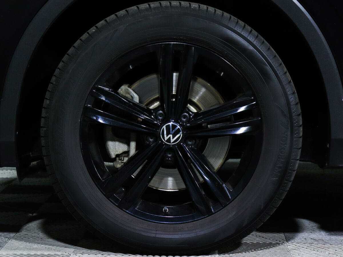 Volkswagen Tiguan с пробегом — 2021 год. Фото: #17