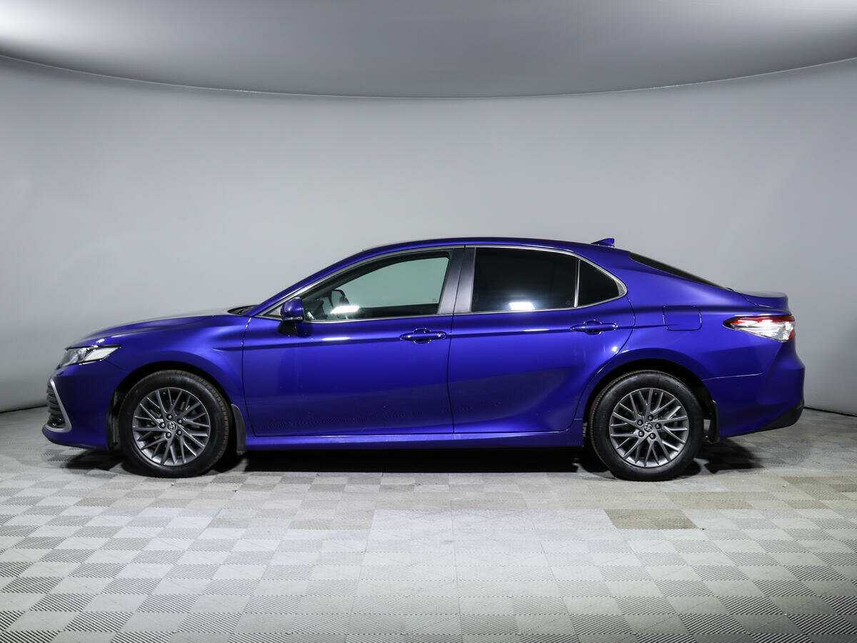 Toyota Camry с пробегом — 2021 год. Фото: #7