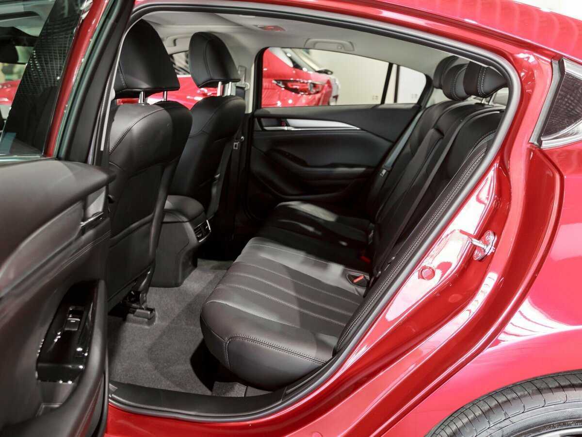 Mazda 6 с пробегом — 2023 год. Фото: #10