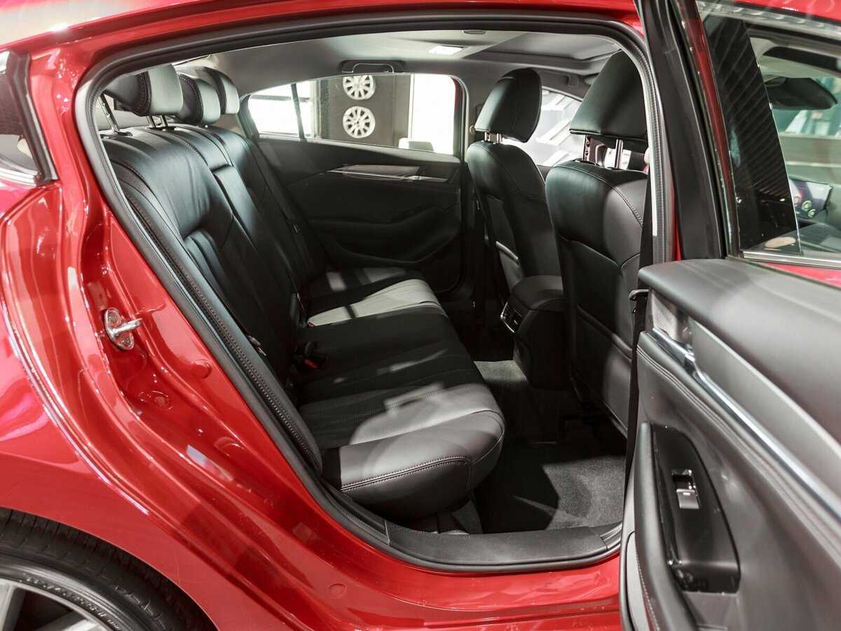 Mazda 6 с пробегом — 2023 год. Фото: #11