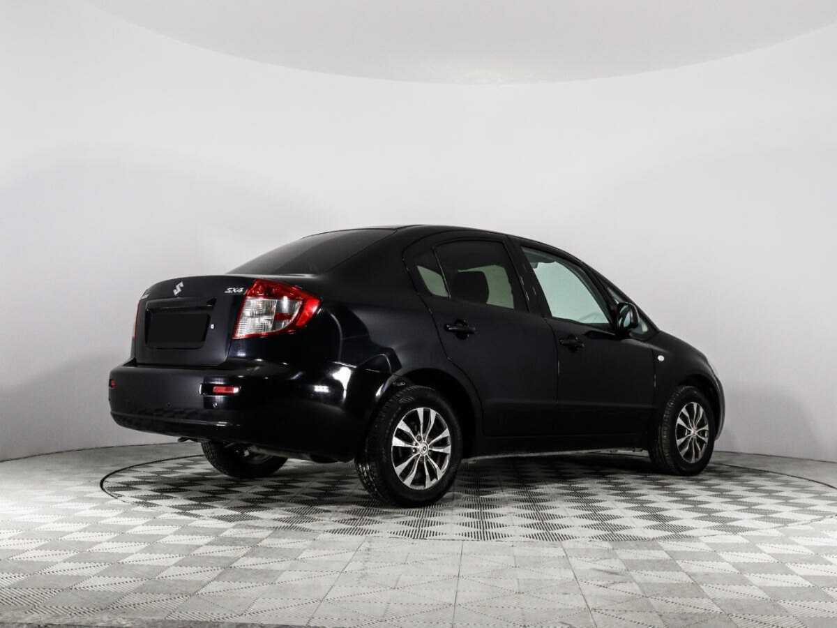 Suzuki SX4 с пробегом — 2008 год. Фото: #4