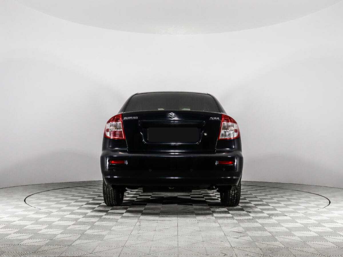 Suzuki SX4 с пробегом — 2008 год. Фото: #5