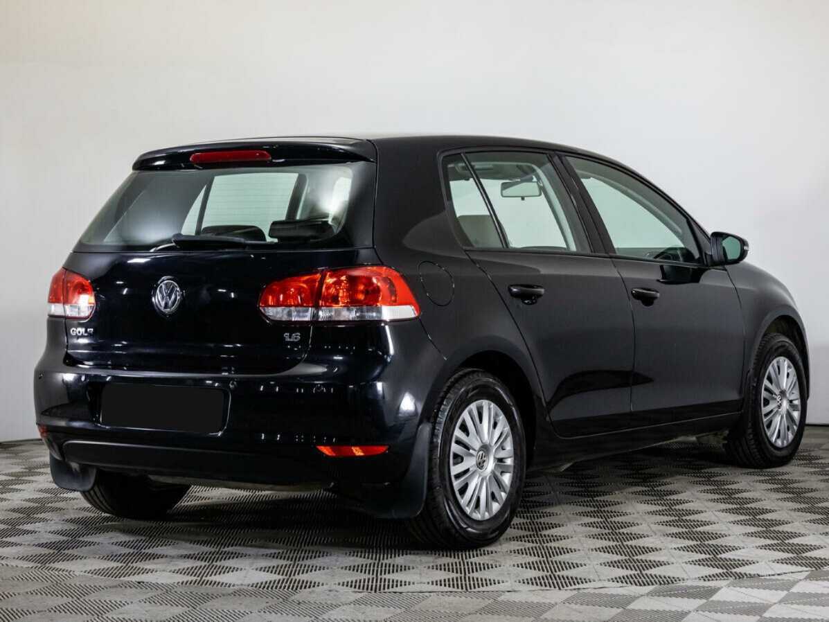 Volkswagen Golf с пробегом — 2009 год. Фото: #2