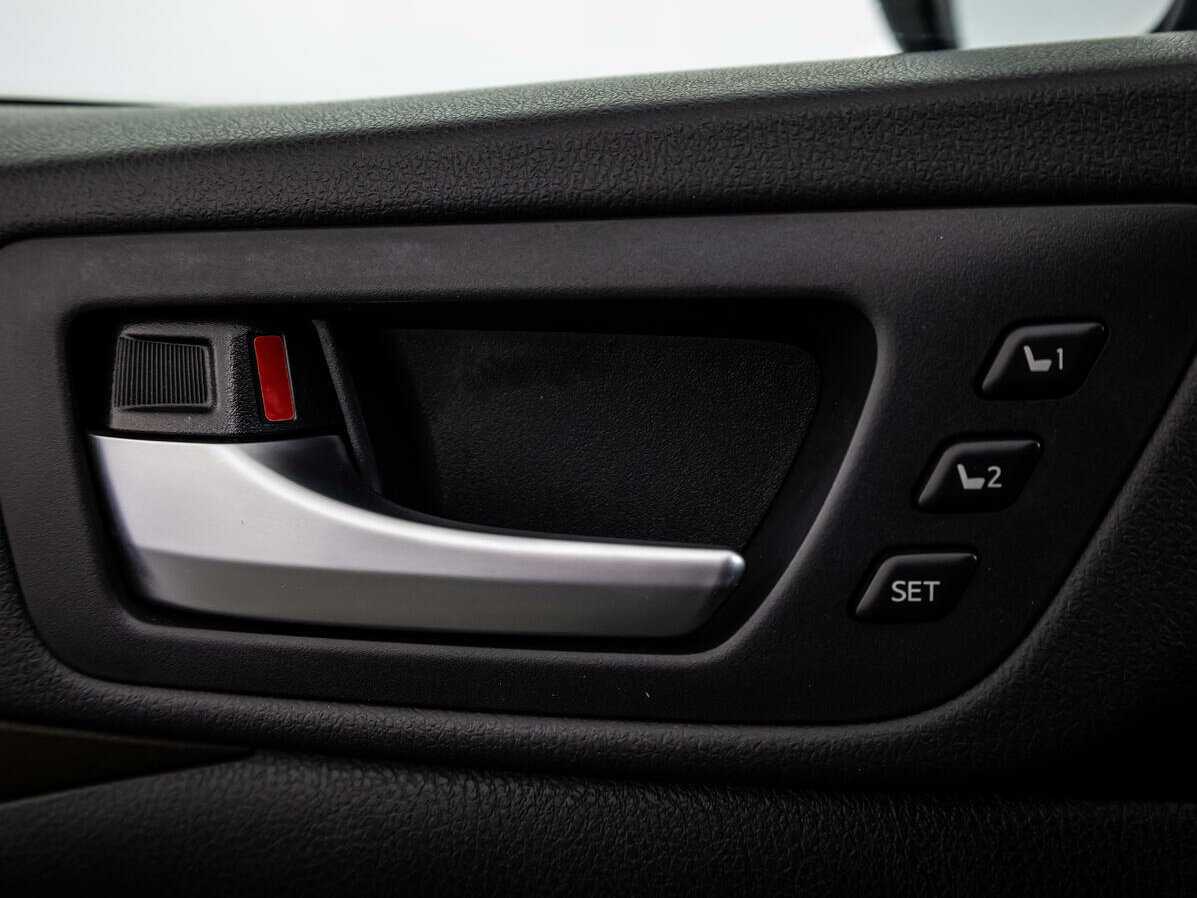 Toyota Highlander с пробегом — 2013 год. Фото: #12