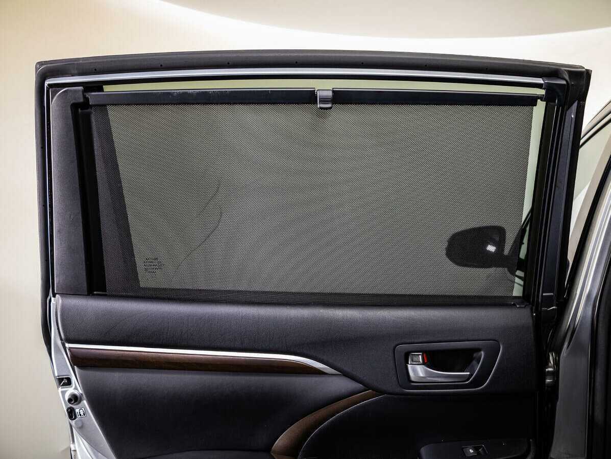 Toyota Highlander с пробегом — 2013 год. Фото: #16