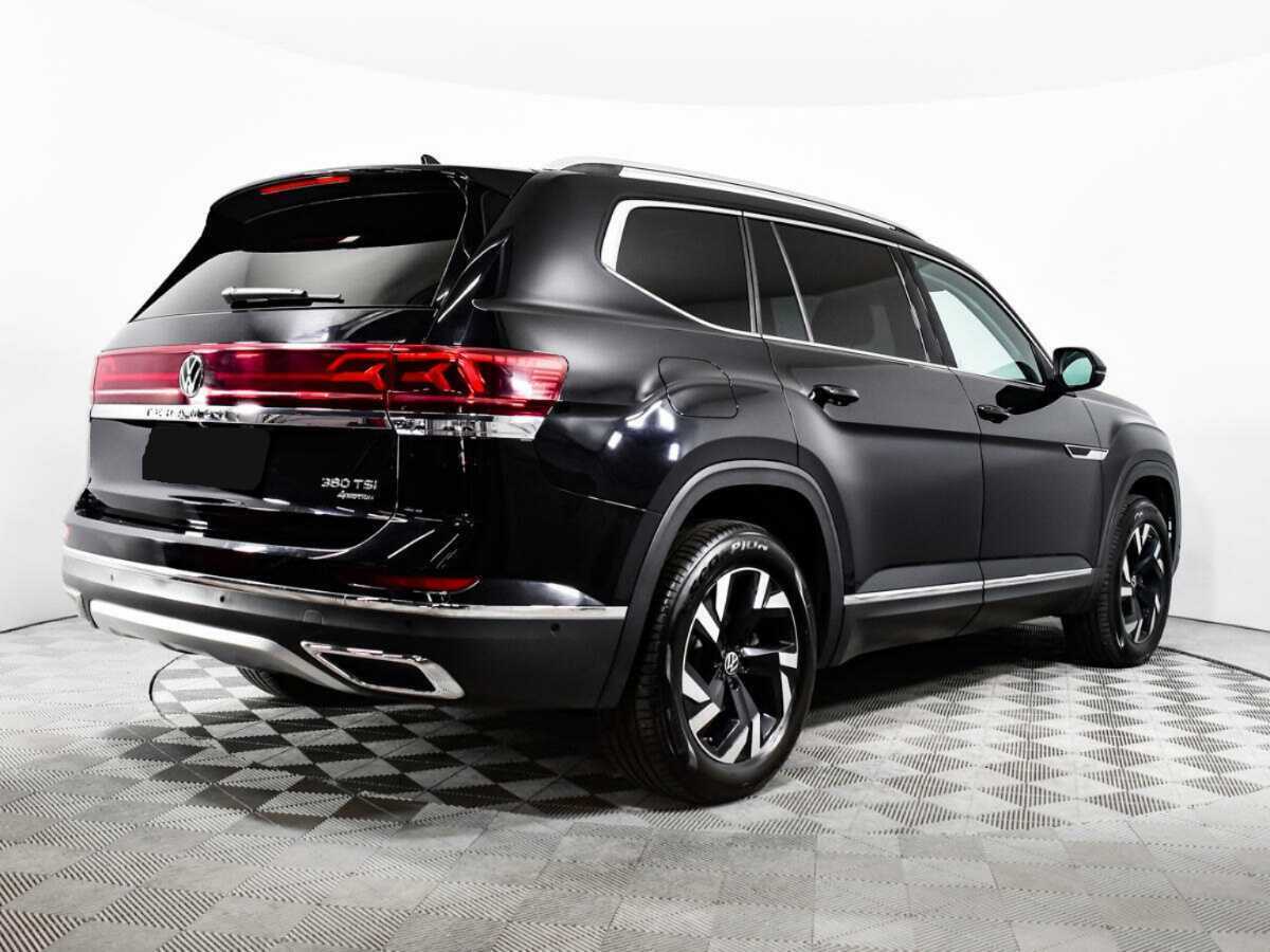Volkswagen Teramont с пробегом — 2021 год. Фото: #4