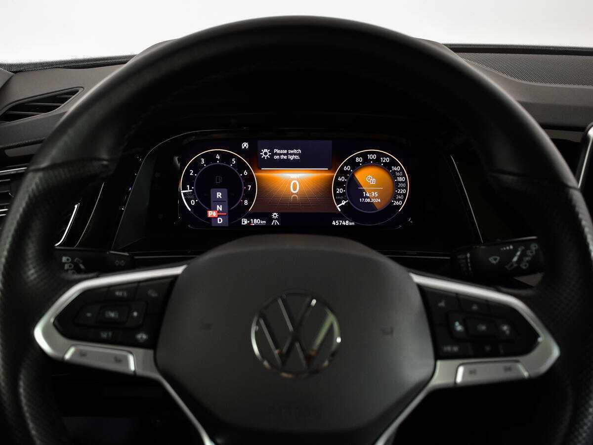 Volkswagen Teramont с пробегом — 2021 год. Фото: #11