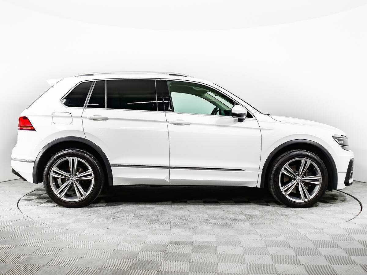 Volkswagen Tiguan с пробегом — 2018 год. Фото: #3